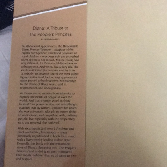 Princess Diana Tribute Book - 140 pages - Picture 4 of 4